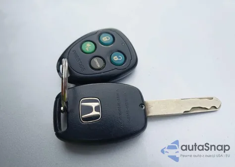 2006 Honda Accord 3.0 Ex z USA, uszkodzony, nr VIN 1HGCM82756A010487